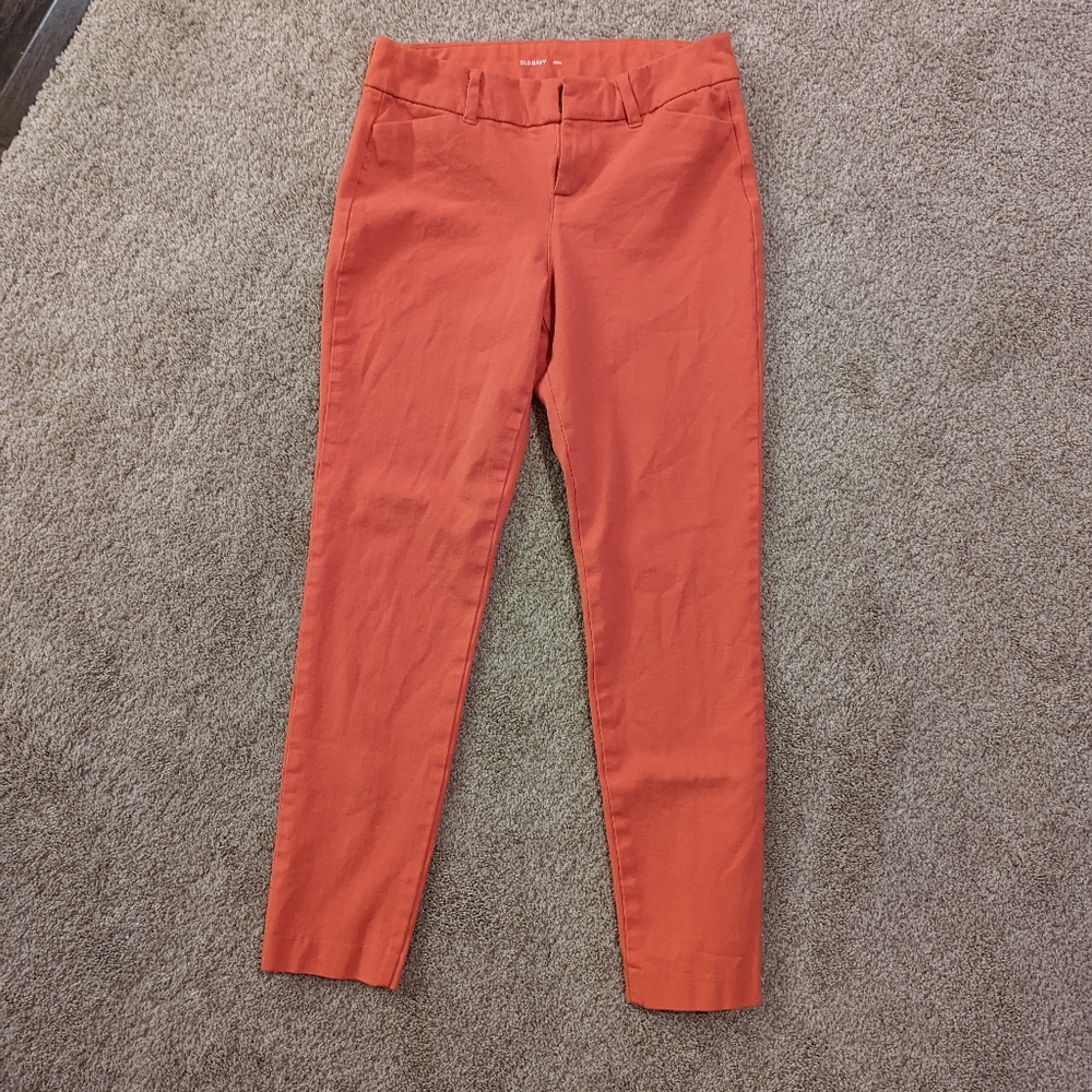 Old Navy Pixie Ankle Pant